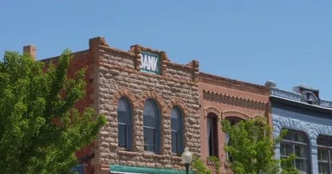 Old bank zoom Vídeos de archivo 54046882