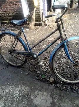 Old bicycle Stock Photos