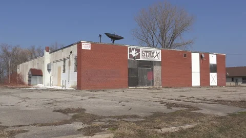 Old bingo hall closed due to COVID 19 pandemic lockdown restrictions Vidéo 149862273