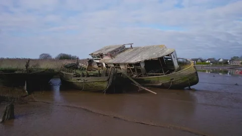 Old Boat Wrecks on the River Exe in Topsham from a drone, Exeter, Devon, England Stock-Footage 171502829