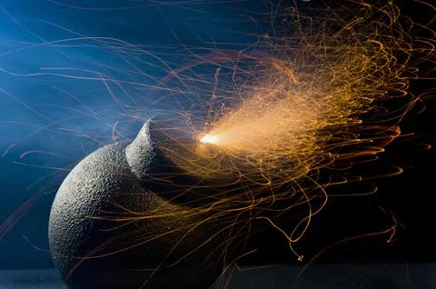 Old Bomb with lit fuse Foto stock