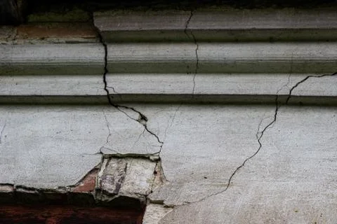 Old brick wall with cracks Stock Photos