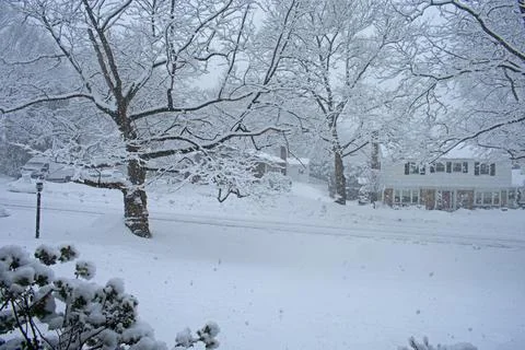 Old Bridge Mid Winter Snowfall -09 Stock Photos