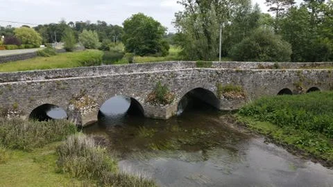 Old Bridge Over a River 스톡 사진