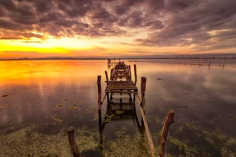 Old broken pier Foto stock