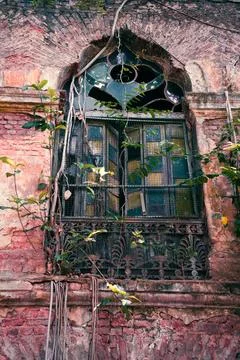 Old Broken Window of Heritage Building in Kolkata, India – May 2024 Stock Photos