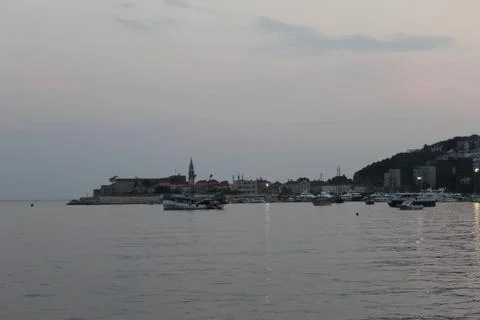 Old Budva in the evening Fotos de archivo