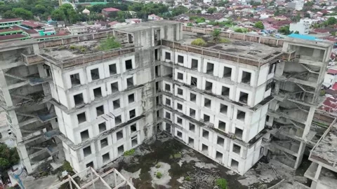 OLD BUILDING IN THE CITY Stock Footage 242061090