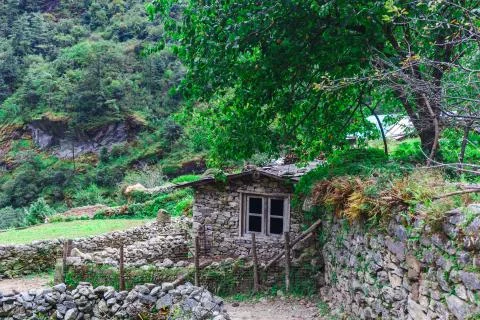 Old building in the mountains Stockfoto's