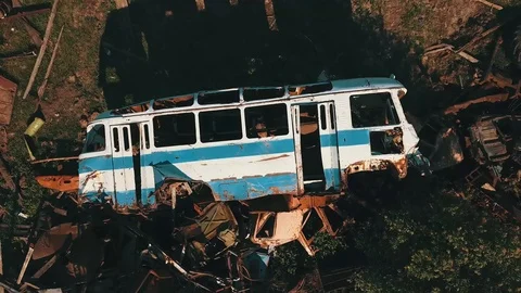Old bus at the dump Stock-Footage 101718739