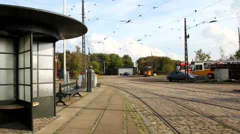 Old bus stop shed Video stock 42673200