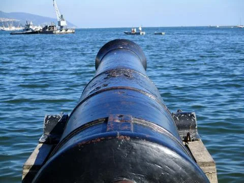 Old cannons on the waterfront b Stock Photos