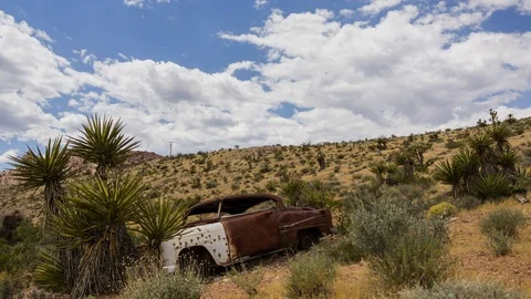 Old Car in Desert Time Lapse Video stock 110865183