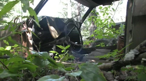 Old car rusty Stock-Footage 506761