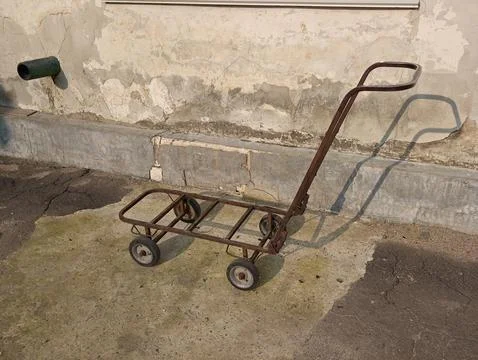 Old cart on wheels Stock Photos