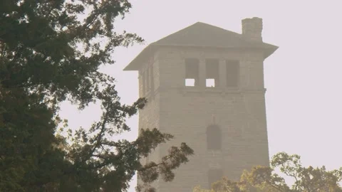 Old Castle Lookout Tower Vídeos de archivo 138715894