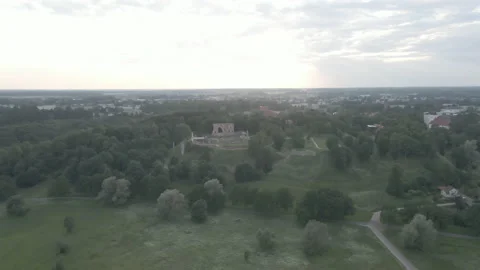 OLD CASTLE RUINS SUMMER EVENING FROM FAR - 3840x2160 - 59,94 FPS Stock Footage 168084045