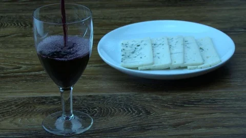 Old cheese and wine 스톡 동영상 82713257