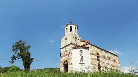 Old church with moving clouds time lapse and blue sky background Video stock 55352168