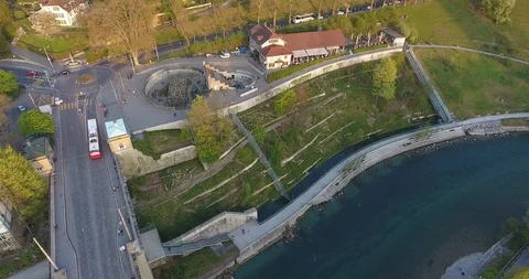 Old city of Bern with Bear Park and Bear Pit 스톡 동영상 89878892
