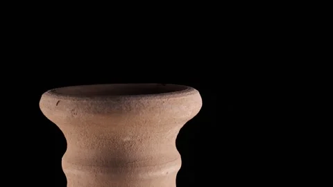 Old clay jug rotating on turntable 360 ​​degrees. 4k video capture Video stock 277497923