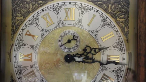 Old Clock Face Vidéo 136048902