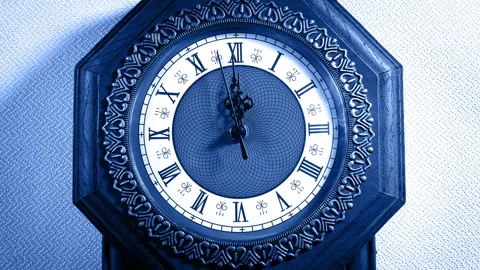 Old Clock Strikes Midnight In Lightning Flashes Vídeo Stock 331828825