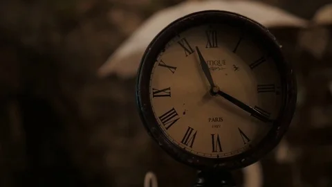 Old Clock Vintage Video stock 71029523