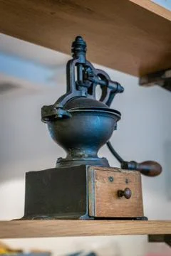 Old coffee grinder 스톡 사진