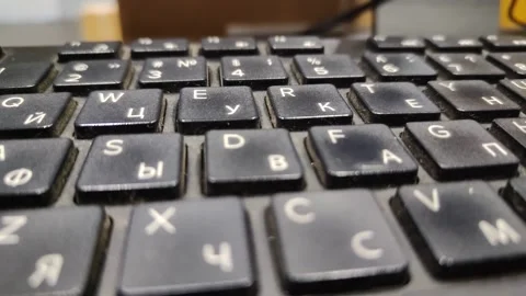 Old computer keyboard with dirt, dust and crumbs Stockbeeldmateriaal 285664893