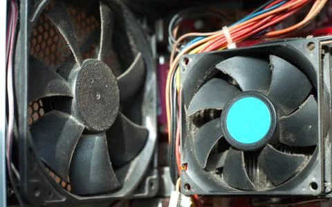 Old computer system unit cooler with dust inside. Dust on the computer pc pro Foto stock