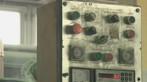 The old control panel sawing stone Stockbeeldmateriaal 40524517