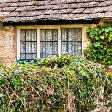 Old cottage window Stock Photos