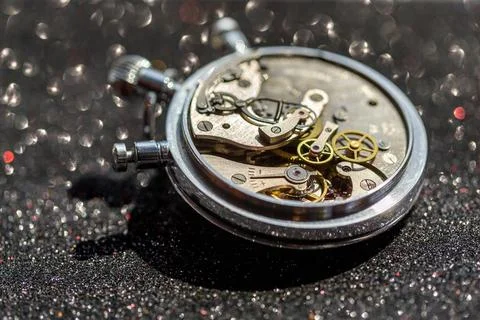 An old countdown timer opened up showing all the details of the mechanism ... 写真素材