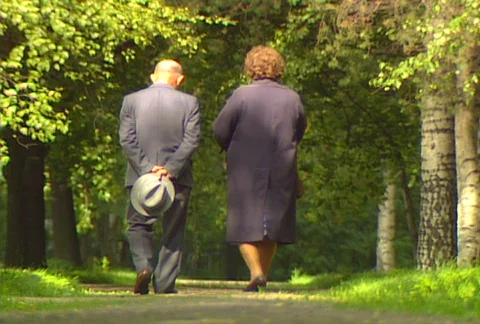 Old couple park Stock Footage 611437