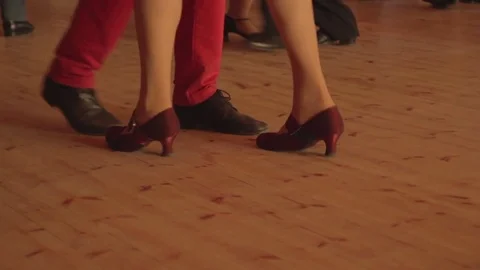 Old Couples Dancing on the Dancing Floor in a Club 스톡 동영상 80929506