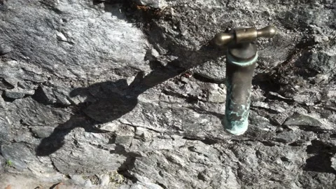 Old crane Stock Footage 166580468