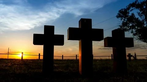 Old Cross shaped Grave stone cemetery Stone crosses on grave in a cemetery a Vídeo Stock 334646090
