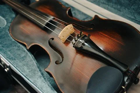 Old Czech violin in an open case Stock Photos