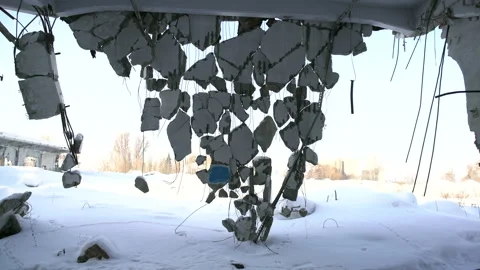 Old destroyed house Video stock 93420177