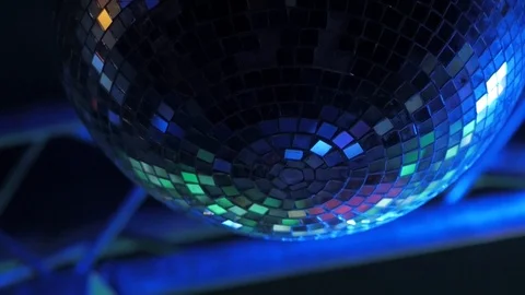 Old disco ball 動画素材 88003613