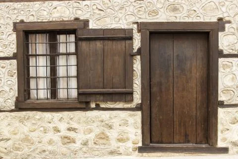 Old door and window Stock-Fotos