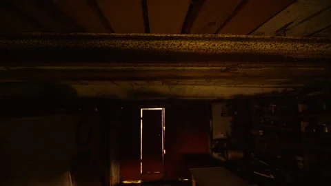 Old dusty mechanics workshop with old tools covered by dust Video stock 134651258