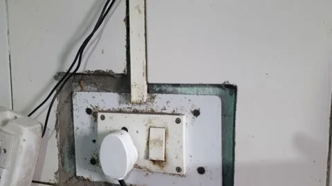 Old electric board 스톡 동영상 282239932