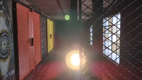 Old Elevator Descending Video stock 196133157