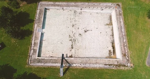 Old empty thrown pool aerial view Stock-Footage 92624233