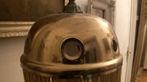 Old-fashioned lamp Stockbeeldmateriaal 37777188