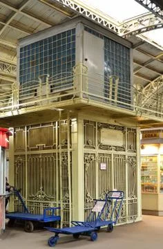 The old freight Elevator and carts on the platform of Vitebsk st Stock Photos