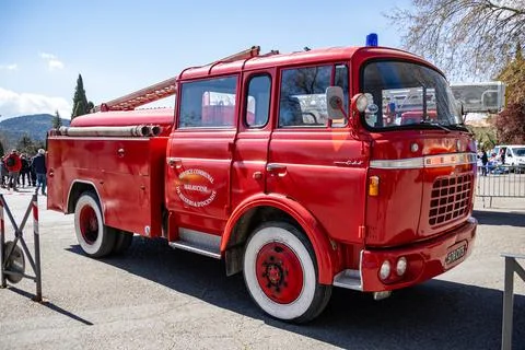 Old french fire engine fire truck Stock Photos