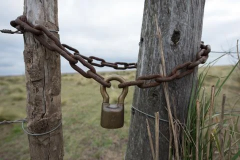 Old gate lock and chain Stock Photos